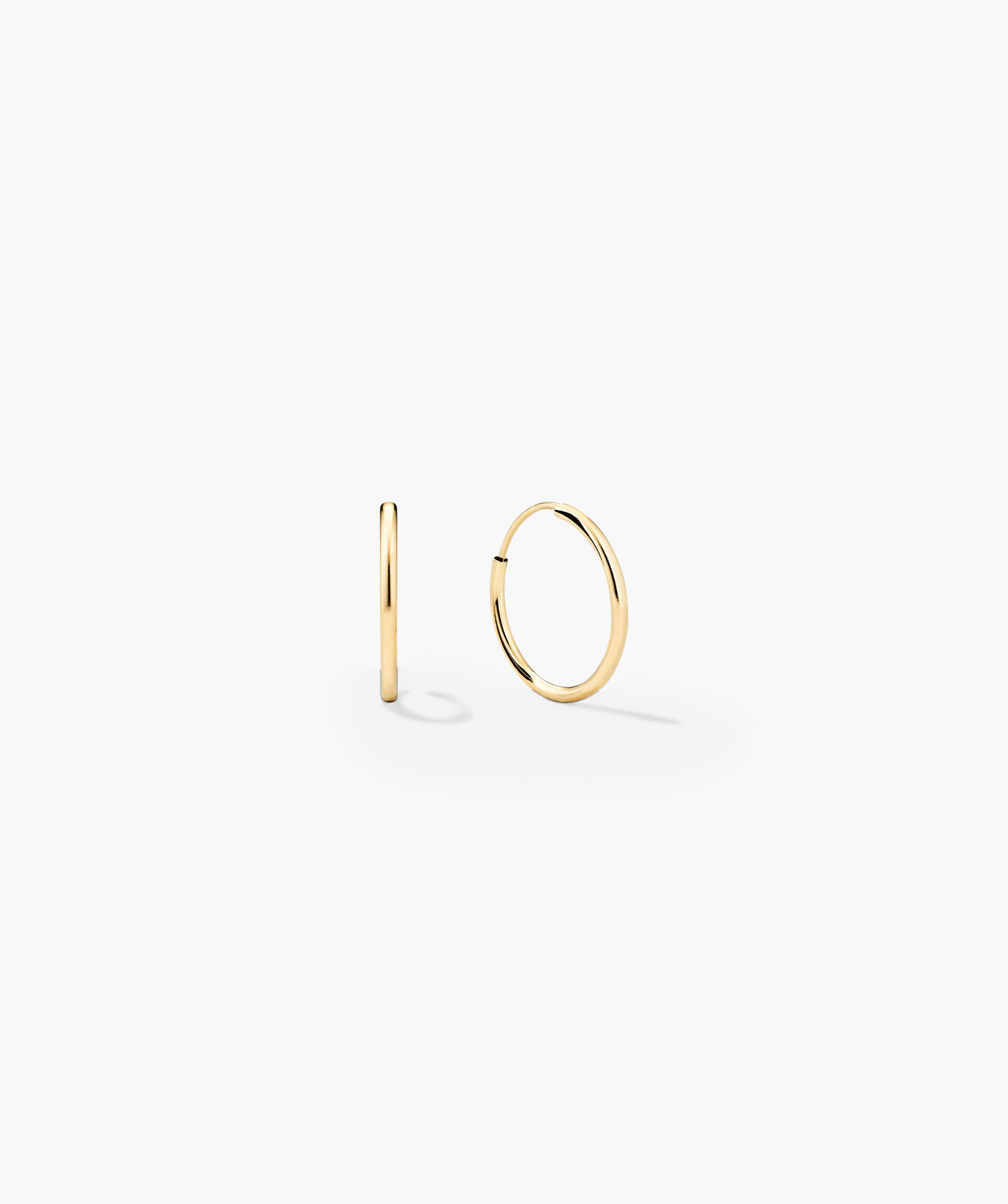 Small Hoop Earrings - Jewelry | Mejuri